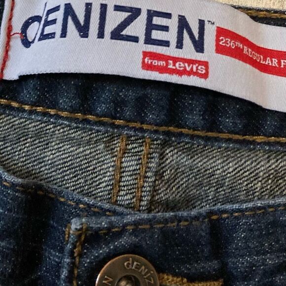 Levi’s Shorts Size 31 - Picture 5 of 6